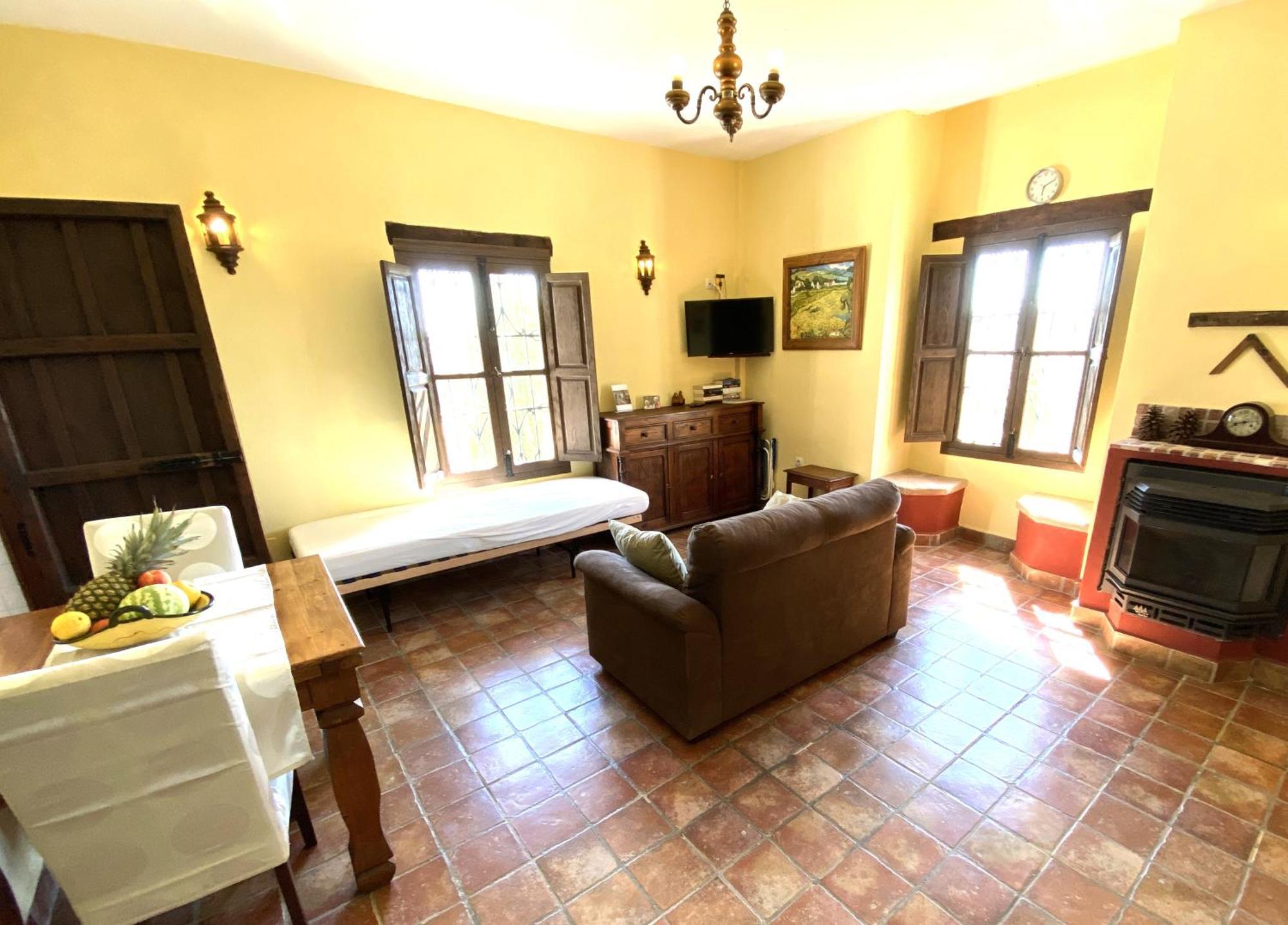 Castle Tower Ground Floor Apartment In Rural Holiday Park 'Cezanne' Толокос Экстерьер фото